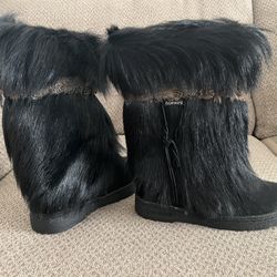 Black Winter Boots (Snow Boots)
