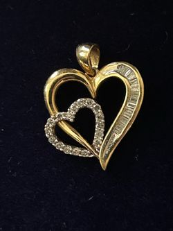 14k Diamond Heart pendant