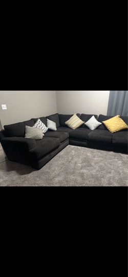 Sectional couch