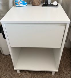 Night stands