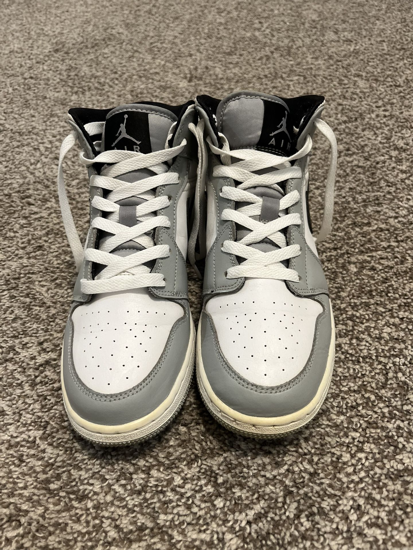Jordan 1 smoke Greys