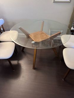 Dining Table with 4 chairs