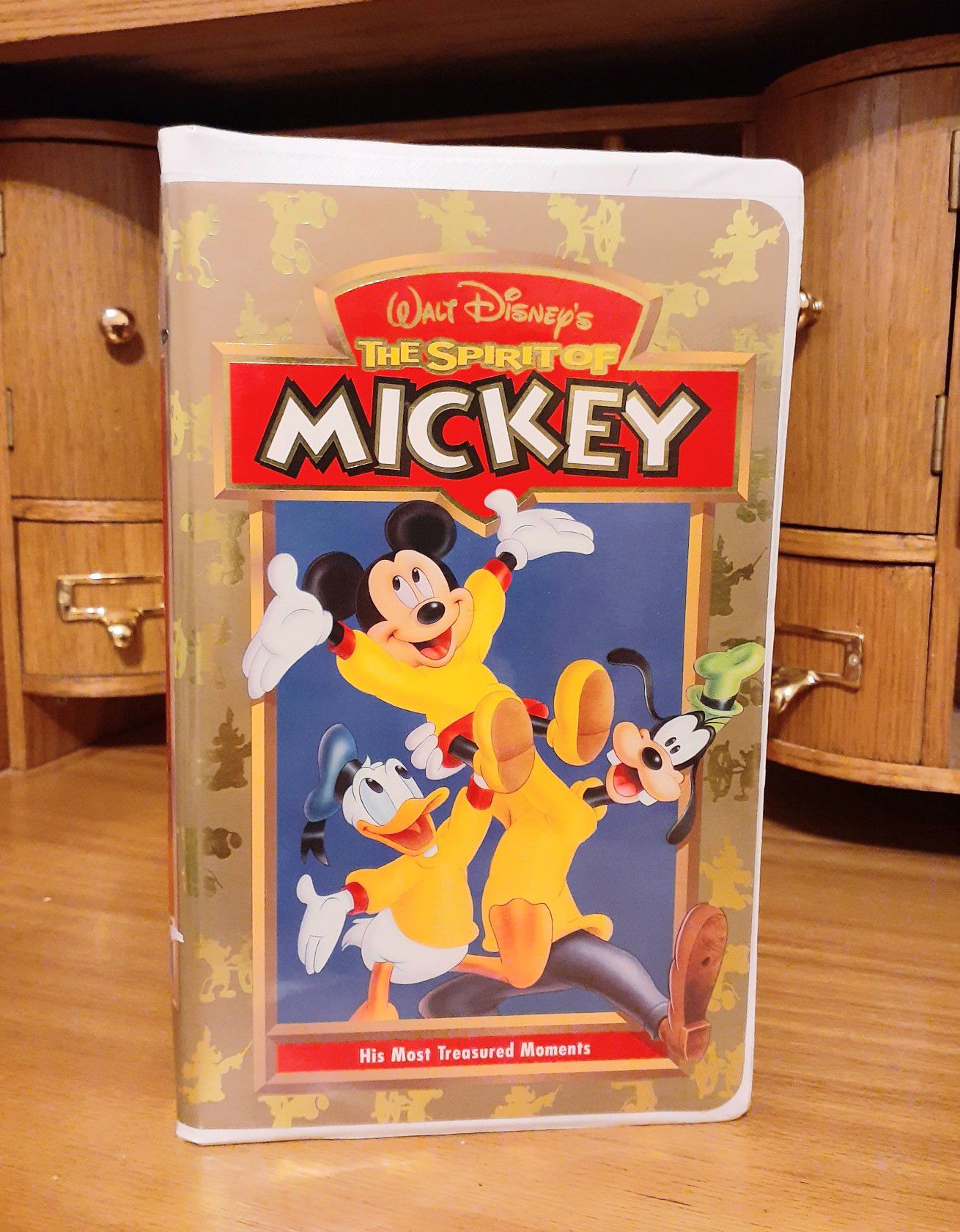 Disney's Spirit of Mickey VHS VCR Movie