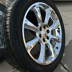 GM CHEVY SILVERADO ESCALADE 22” OEM WITH TIRES MUST GO NOW