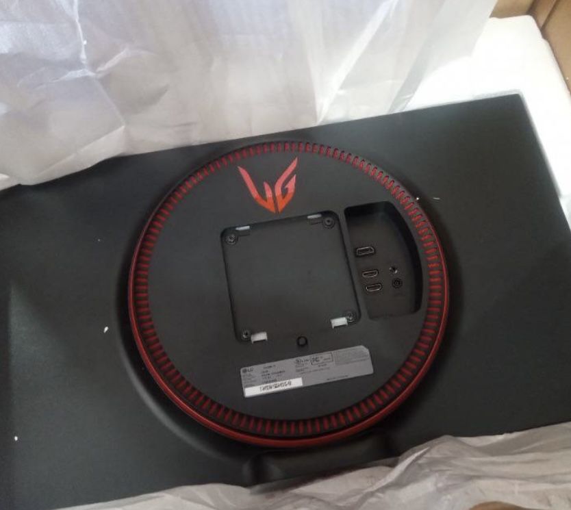 LG UltraGear Gaming Monitor 27 Inch