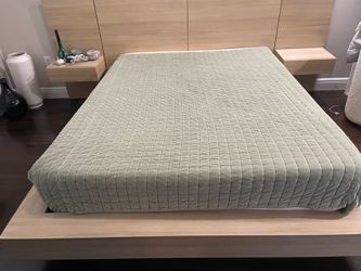 Solid Wood Floating Nightstand Bedframe