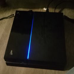 Ps4 With One Controller Works Perfectly $65
