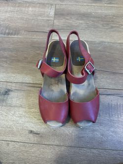 Mia Swedish Wooden Greta Clog EUR 37 Red Italian Leather Peep Toe