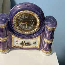 Vintage Electric Sessions Mantle Clock. By American Beauti-Lamp W/22K Gold Trim!