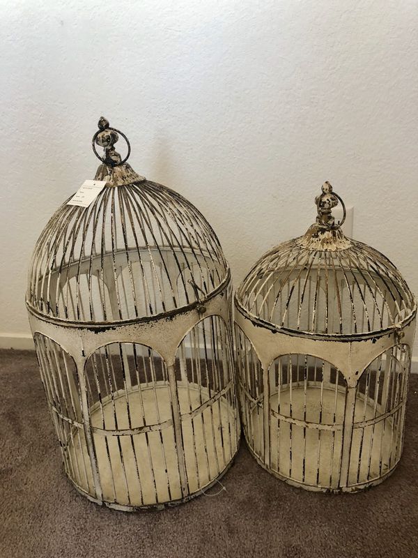 Metal cages set 23” and 19” for Sale in Las Vegas, NV 