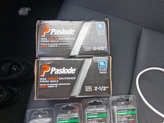 Paslode16 GA Angled Galvanized Steel 2-1/2 "