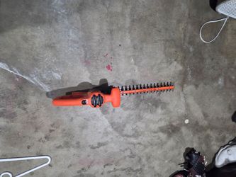 Black and decker ledger w 3 extension cords