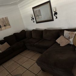 Sofa (sectional)