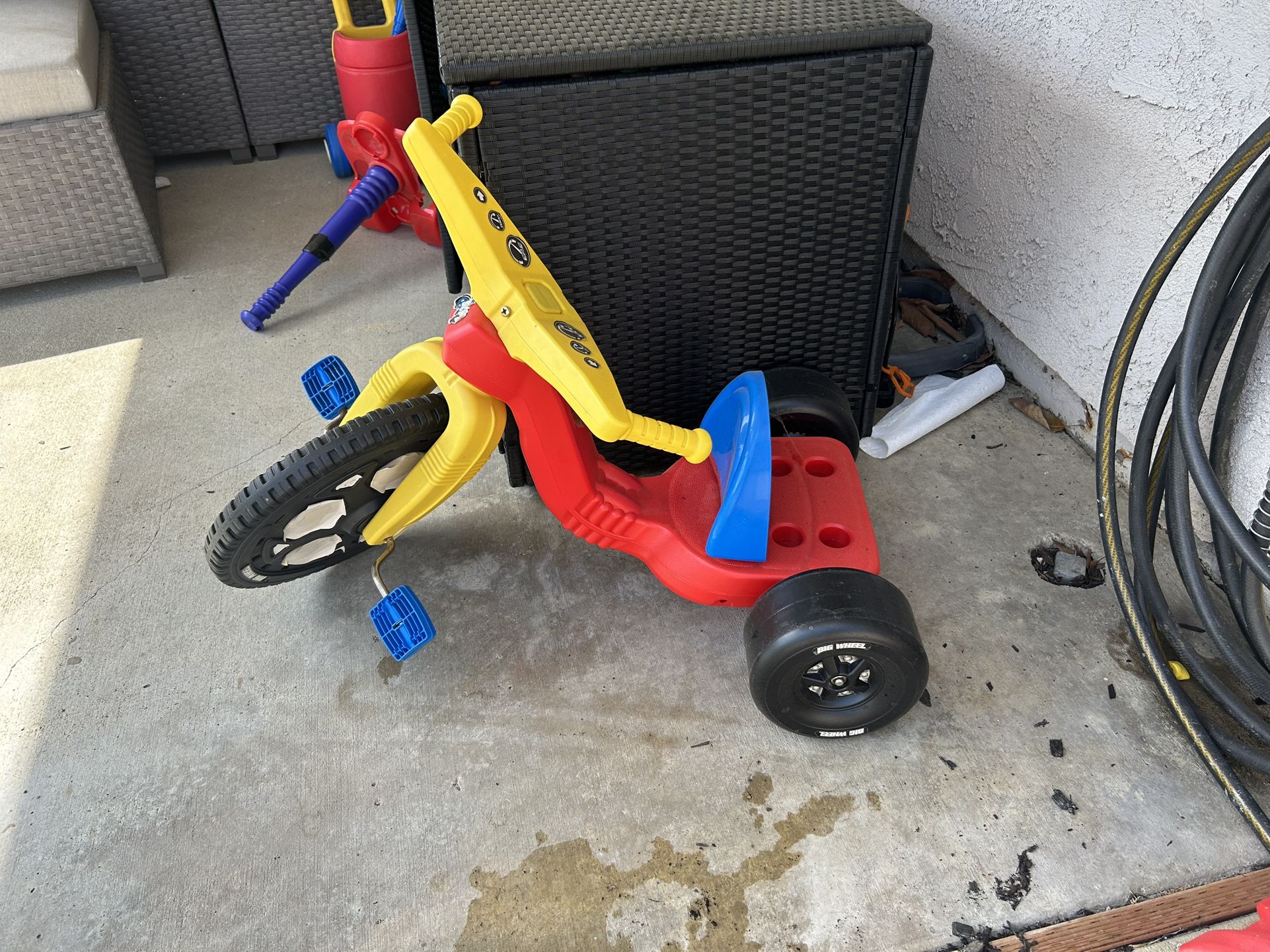 Free For Pick up - Big Wheel