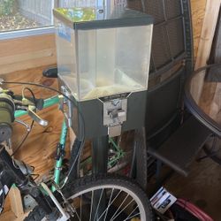 4 Sided candy machine