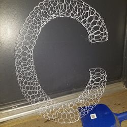 "C" Topiary Plant CAGE - 24" White (No Plants) 