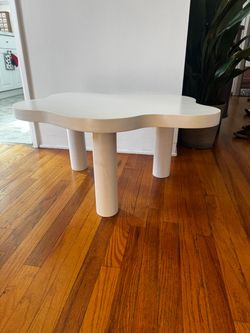 Cloud Coffee Table / Side Table