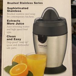 Cuisinart Juicer NEW in Box