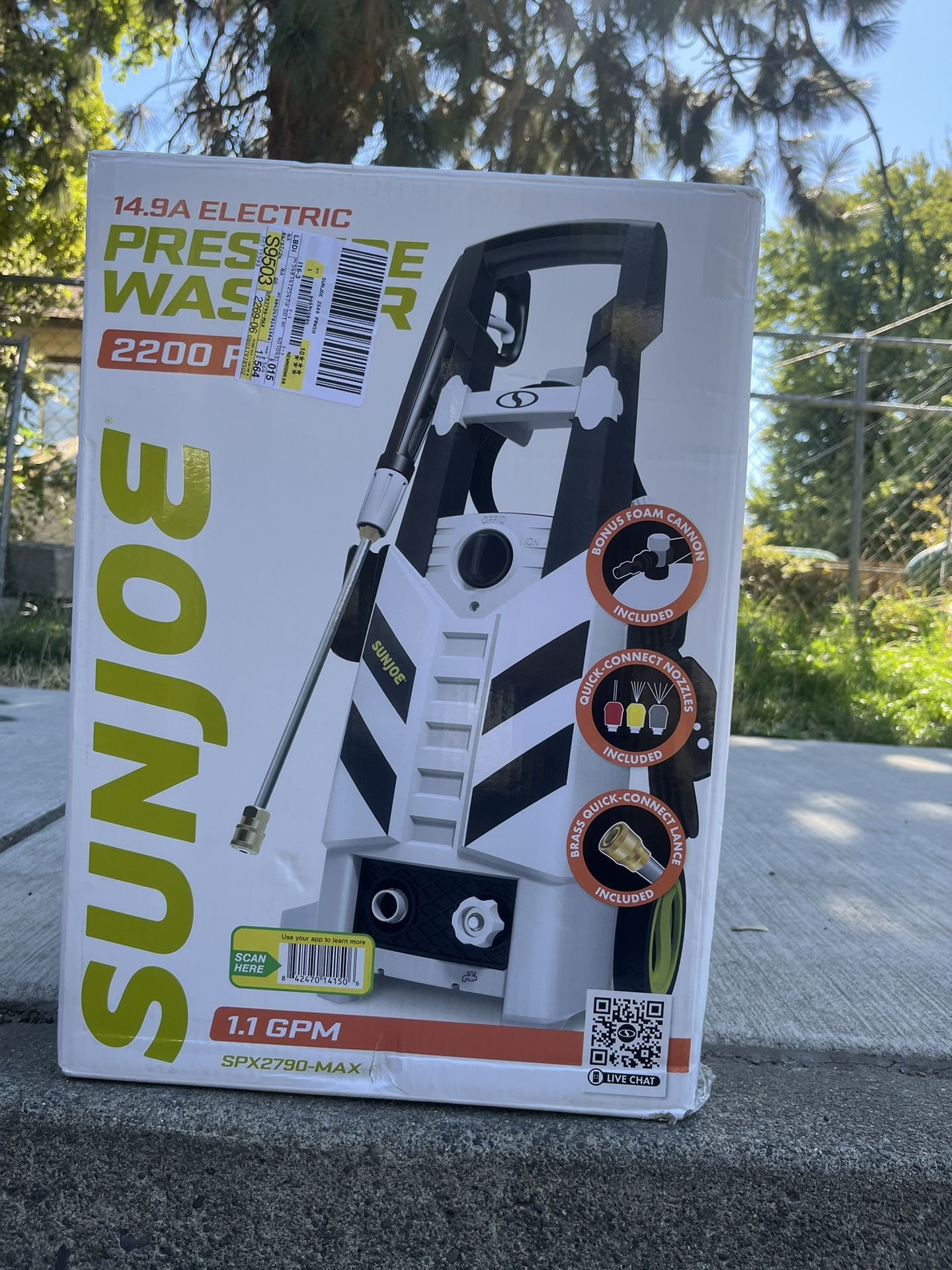 Pressure Washer 2200 PSI