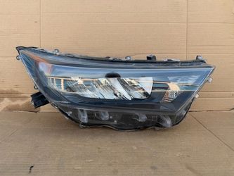 2019,2020,2021 Toyota Rav4 Headlight/Foco Delantero (Black Inside)Rh Passenger Oem,Original  Ask
