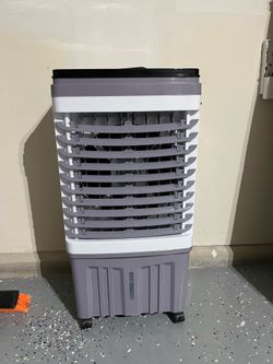 Evaporative cooler