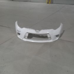 14 To 16 Front Bumper Toyota Corolla Le ( Oem)