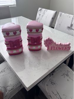 Valentine decor