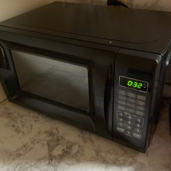 Microwave Oven For 20$