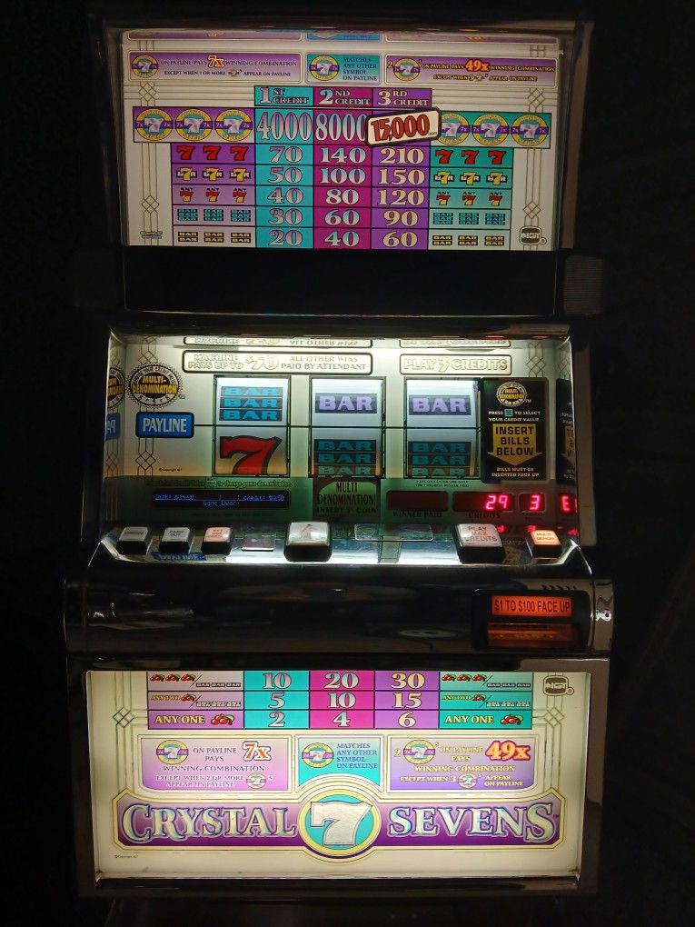 IGT CRYSTAL 7's SLOT 