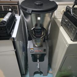 Skyfood Seamless Cup 6 1/2 Gallon Commercial Food Blender 