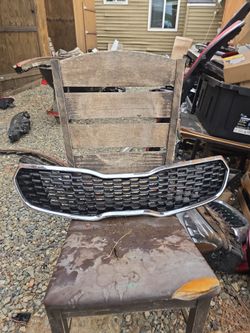 2014-2016 Kia Forte Front Grille Grill OEM