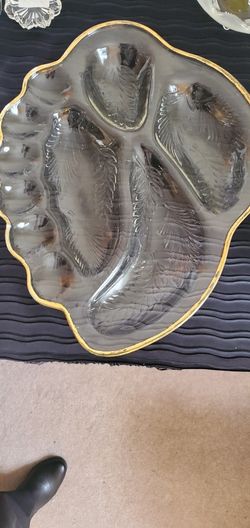 GOLD    TRIMMED     CRYSTAL      DISH