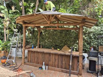 Tiki Bar Palapa