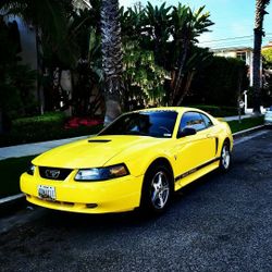 2002 Ford Mustang