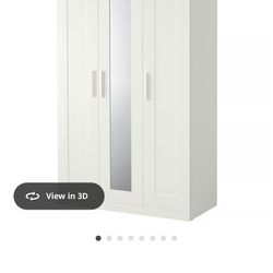 Three Door Mirror, Wardrobe