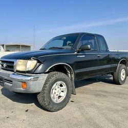 Toyota Tacoma 
