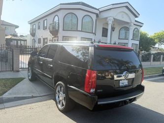 2011 Cadillac Escalade ESV
