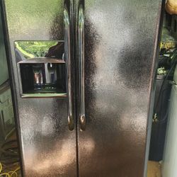 Frigidaire Refrigerator Black Side By Side