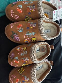 Girl shoes