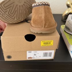 Toddler Uggs Size 6 Uggs 