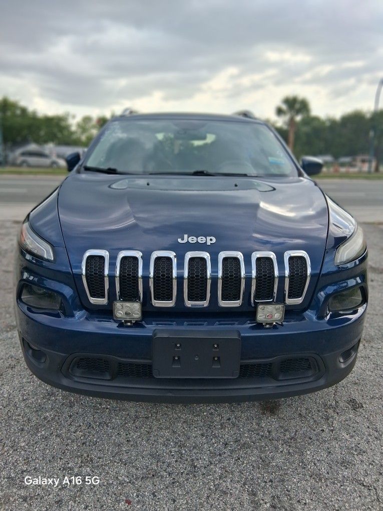 2018 Jeep Cherokee