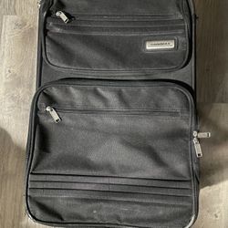 Black Travel well  Suitcase Carry On 