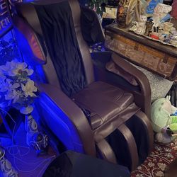 Brookestone Massage Chair 