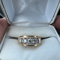 14k Diamond ring (mens ring)