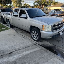 2009 Chevrolet Silverado 1500 Crew Cab