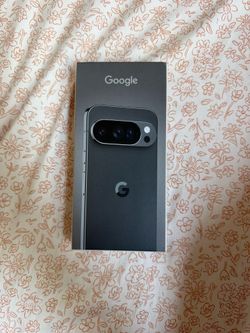 Google Pixel 10 Pro • 256 GB • Obsidian • Factory Unlocked • SEALED