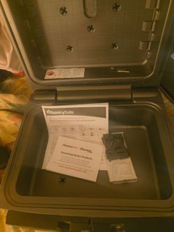 SentrySafe Fire/Water Resistant Document Chest/Safe NO KEY