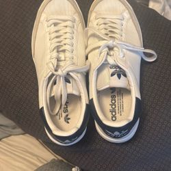 Adidas Rod Laver Sneakers