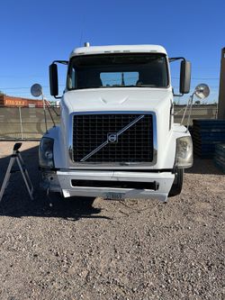 Volvo Hood