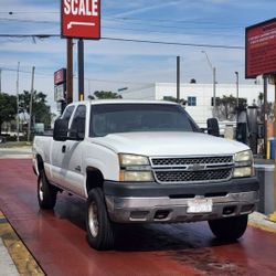 2004 Chevrolet Silverado 2500